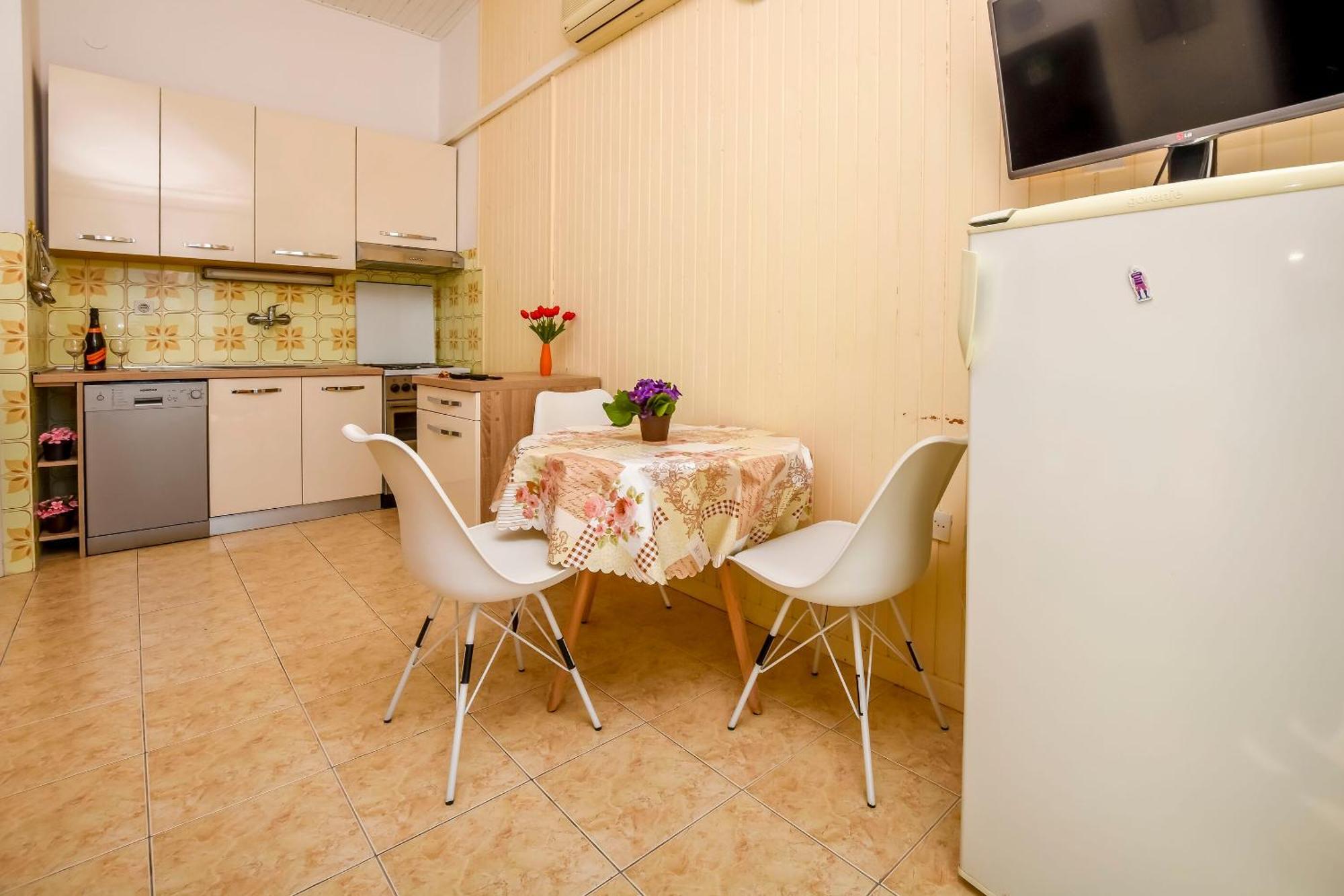 Apartments Zivana Rogoznica  Eksteriør bilde